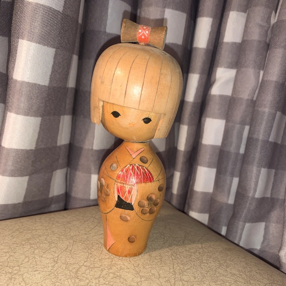Wood China Doll